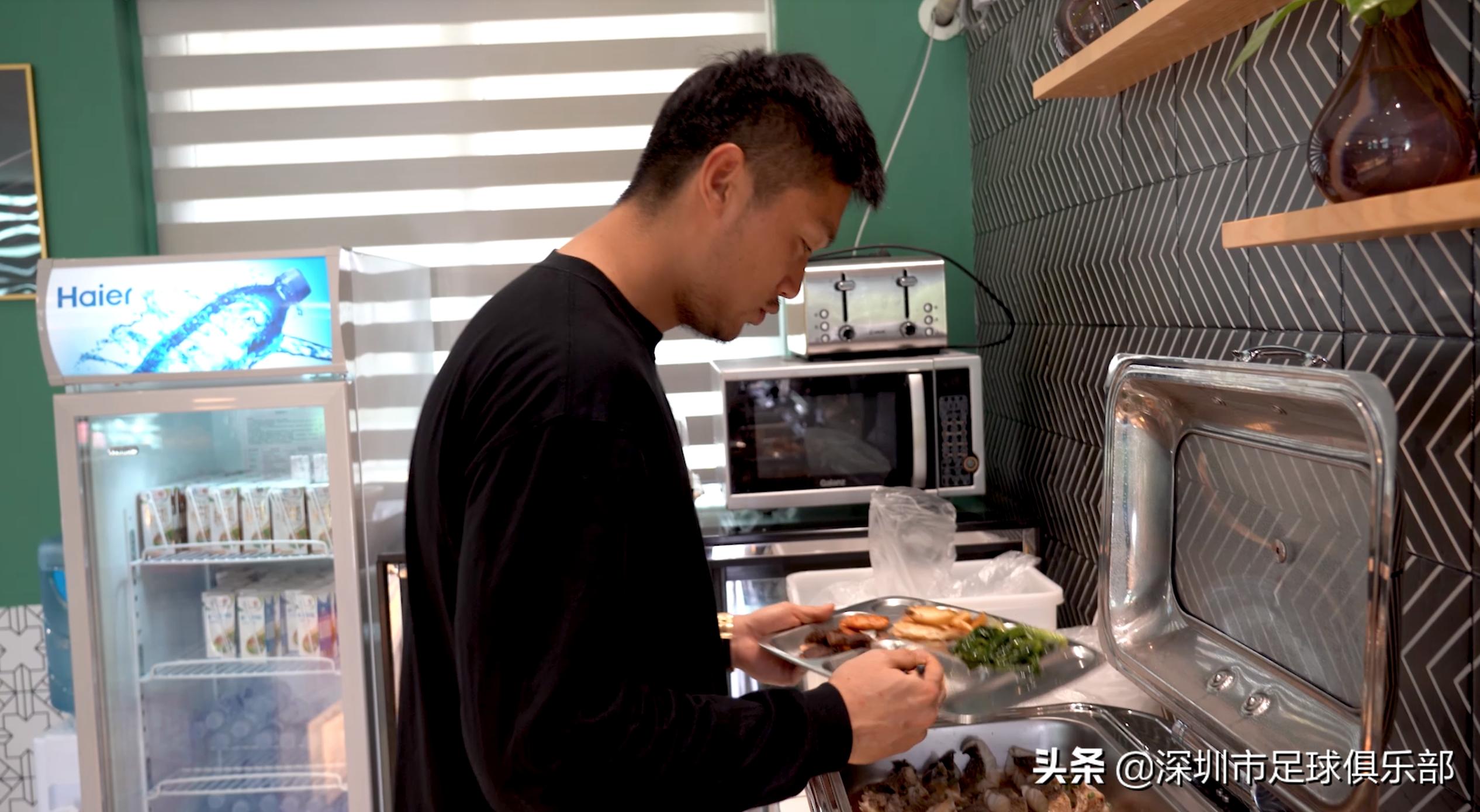 环境和菜品全面升级,环境升级菜品升级网红火锅