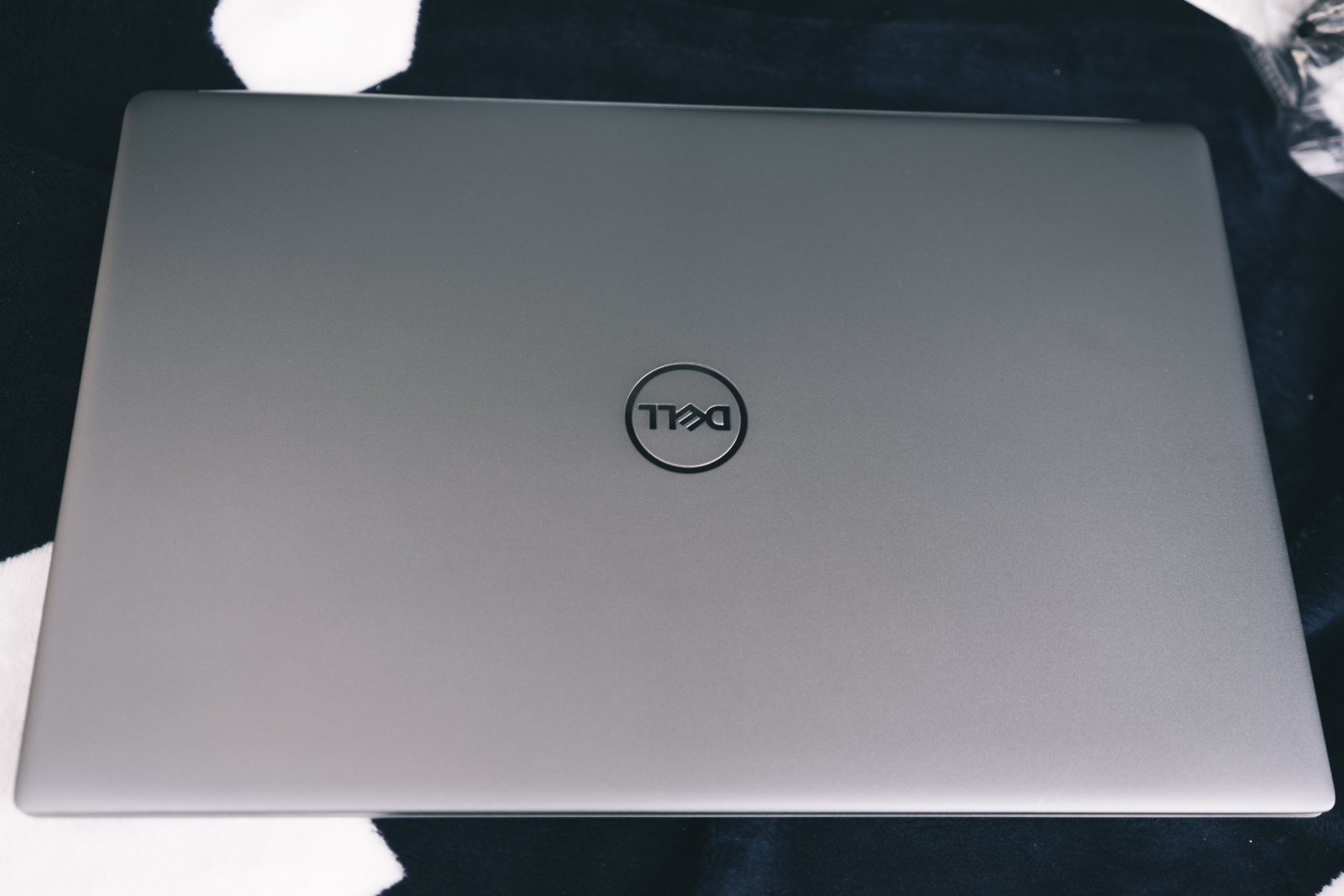 戴尔笔记本成就5310开箱,戴尔成就700015寸商务笔记本