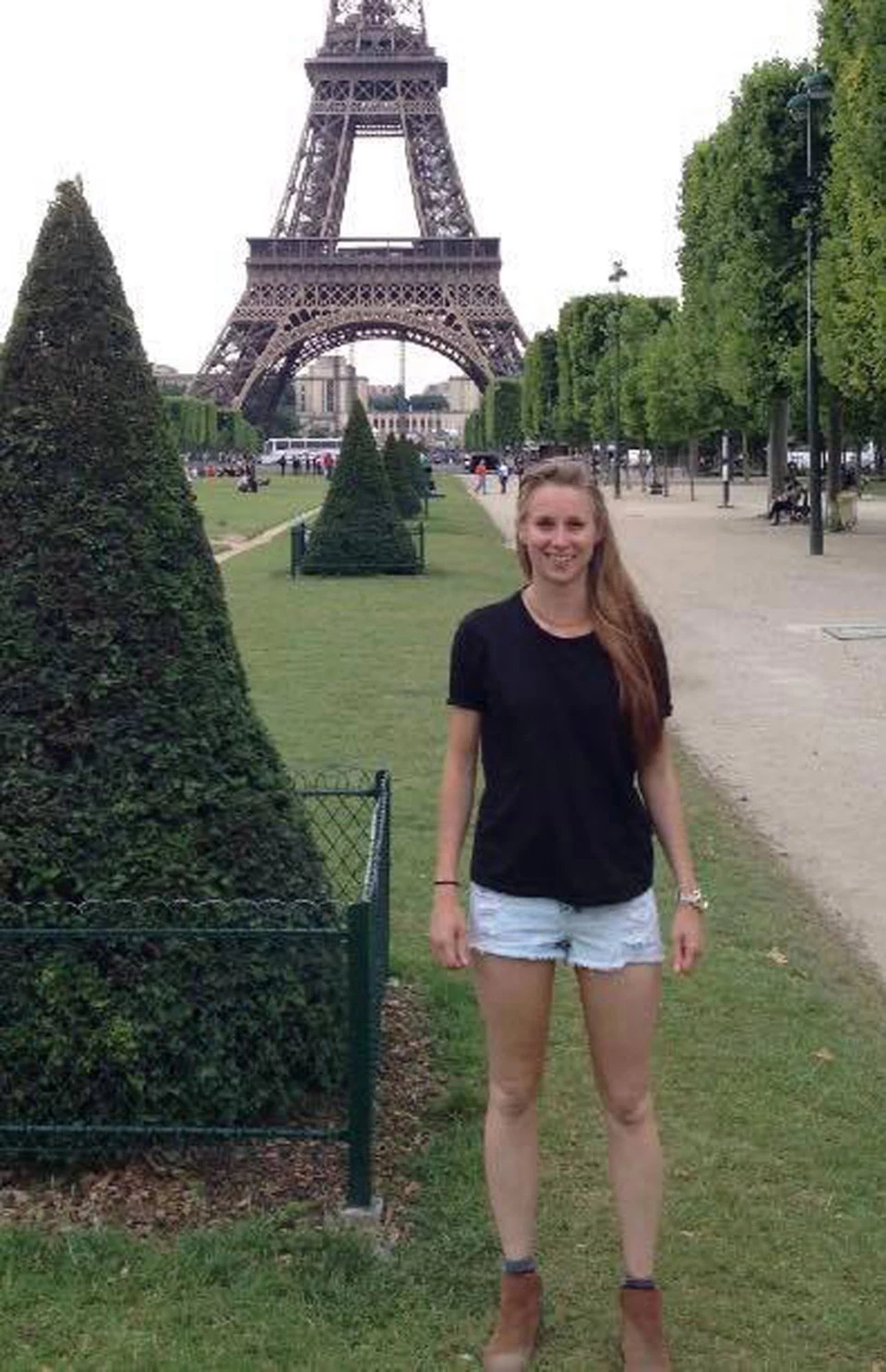 英国女孩患病,英国女子患怪病