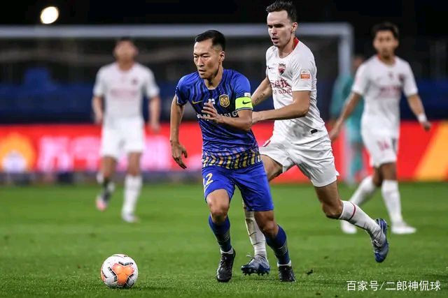 门柱三度救险，江苏苏宁差点被打爆，球队现出颓势