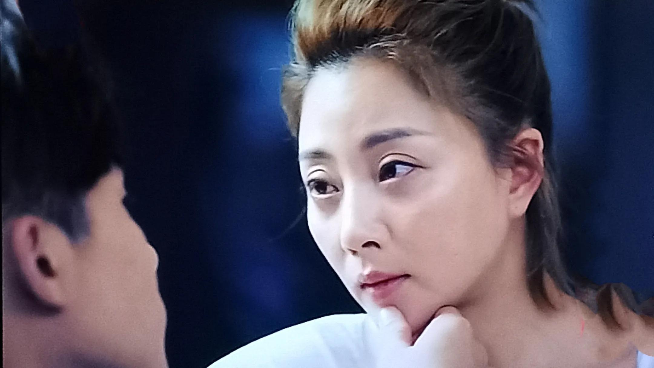 姝ｉ潚鏄ラ噾灏忚礉鐗囨,閲戝皬璐濈殑缁忓吀璇綍