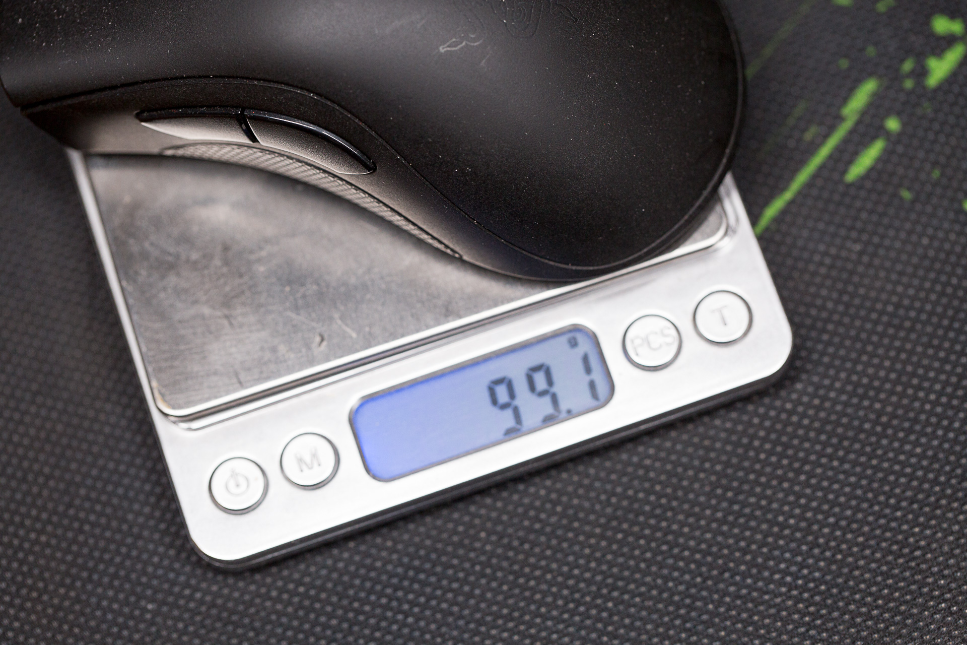 蝰蛇的接班人？最佳电竞鼠标？雷蛇毒蝰69蛇电竞鼠标测评体验