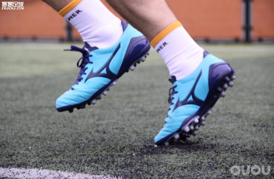 美津浓morelia2tf足球鞋测评,美津浓neo中端足球鞋