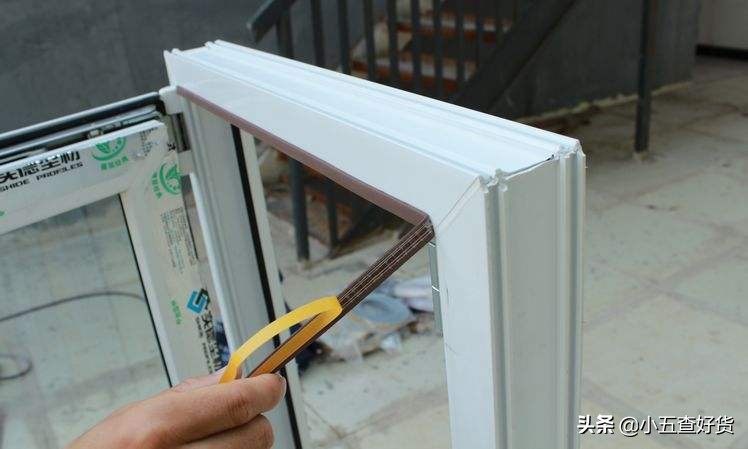 在马路边住怎么去除噪音,家住马路边噪音大怎么解决