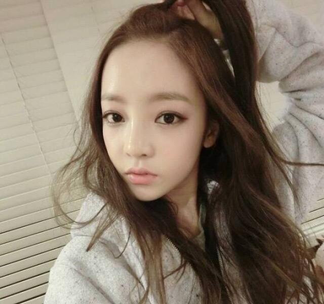 悲惨的具荷拉:28岁受辱自杀,20万人替她伸冤,后来怎样