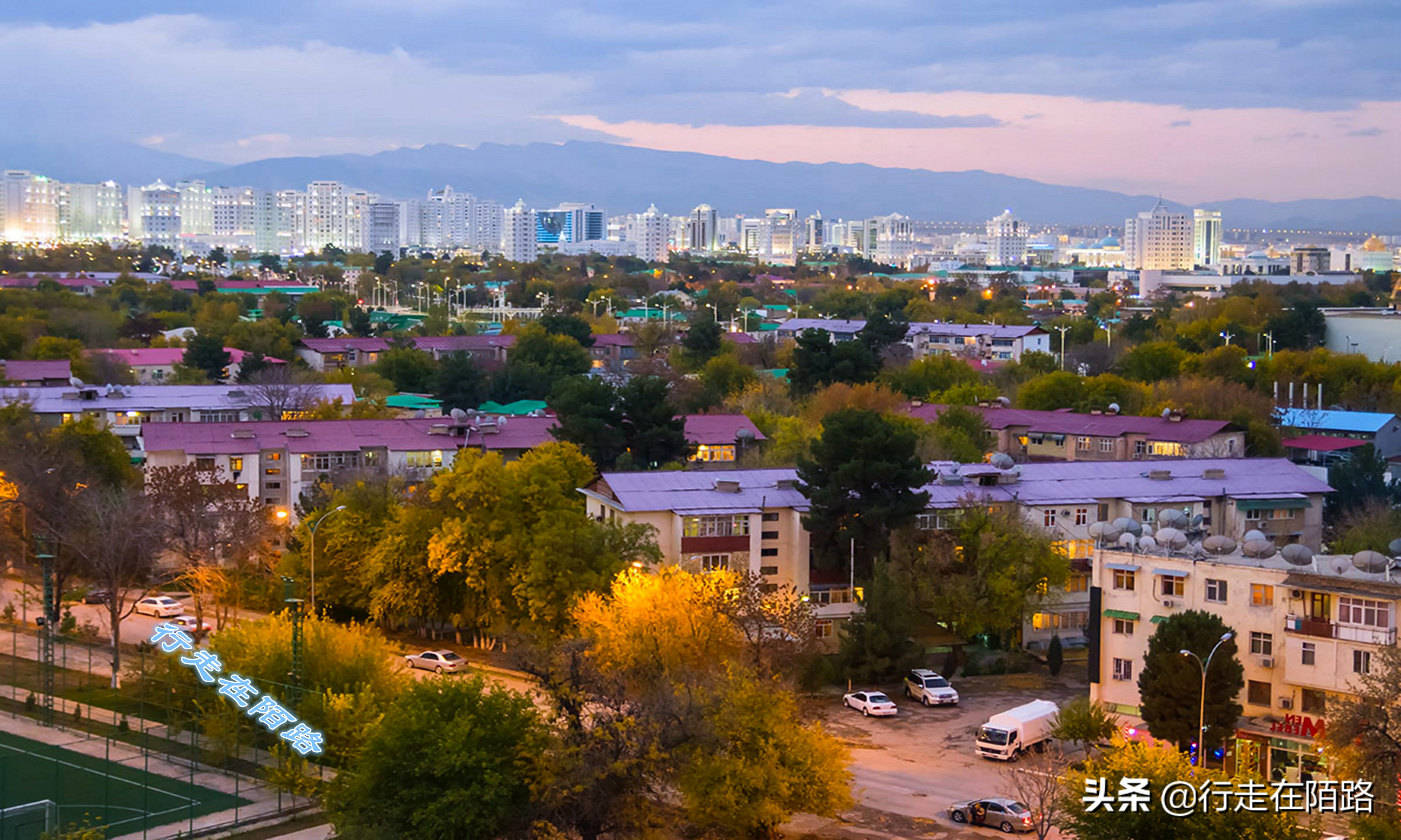 阿富汗地震之后被毁的家园,阿什哈巴德地震