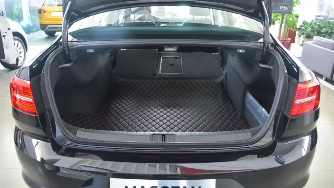 大众迈腾年轻人,年轻人看迈腾的反应