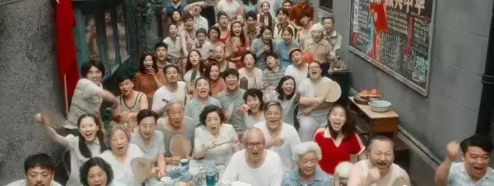 被骂“*国卖**贼”、“抛家弃女”20年，她却被巩俐视为女神……