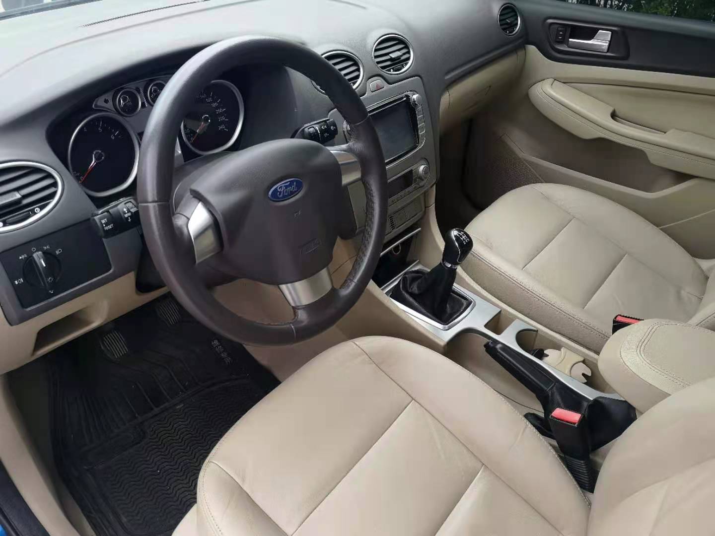 三万多的福特福克斯自动挡,新款福克斯跑几万公里后评价