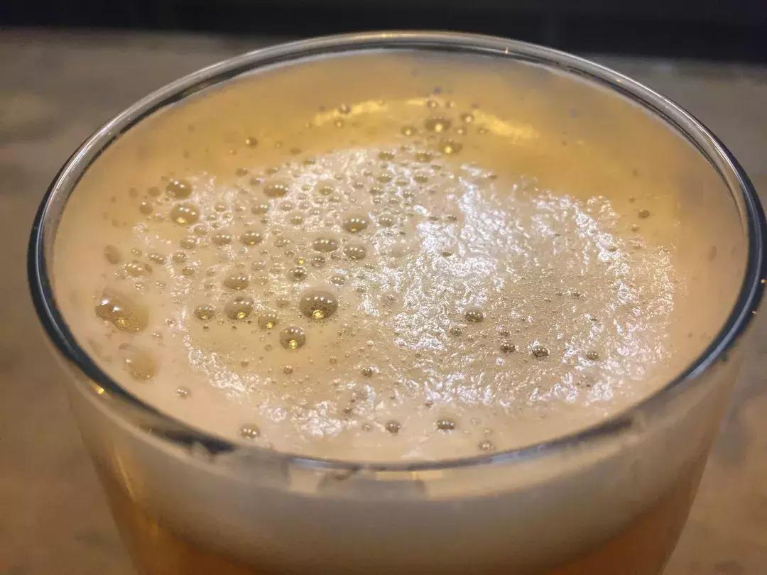 藏匿于闹市之中，在沈阳竟然还有这么高大上喝啤酒的地方