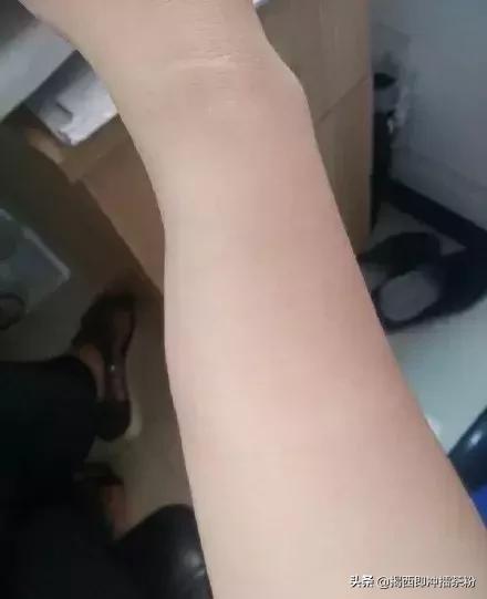 飞蚁大军空袭视频,飞蚁大军被空袭