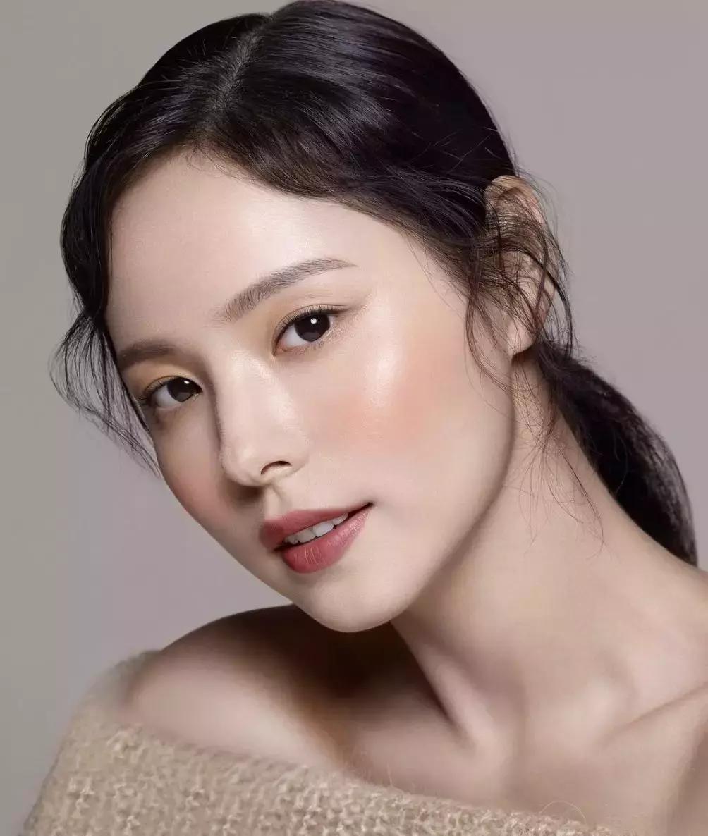 眉毛画多高？这种讲究你必须懂的！