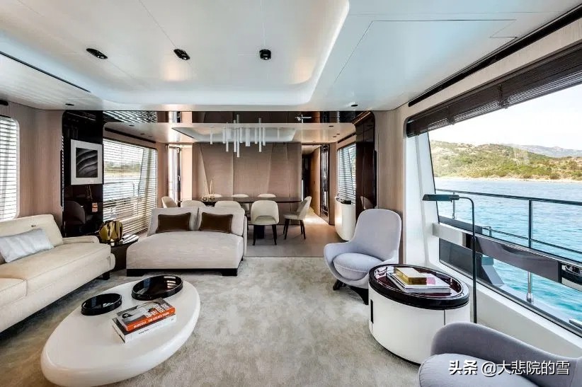 c罗晒游艇度假照,c罗晒与家人度假照c罗的生活照