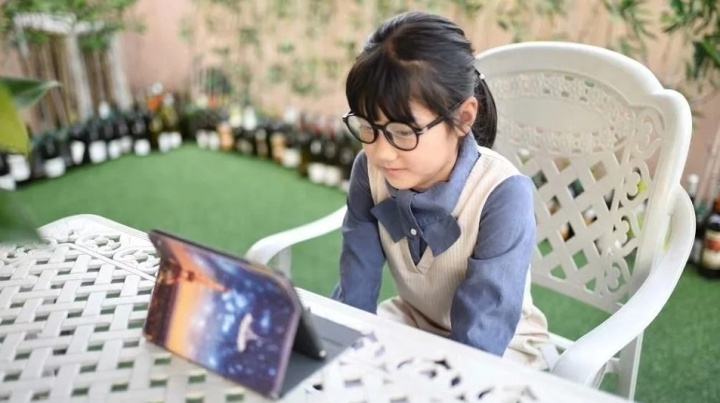 儿童电子产品防蓝光有用吗,青少年防蓝光防辐射