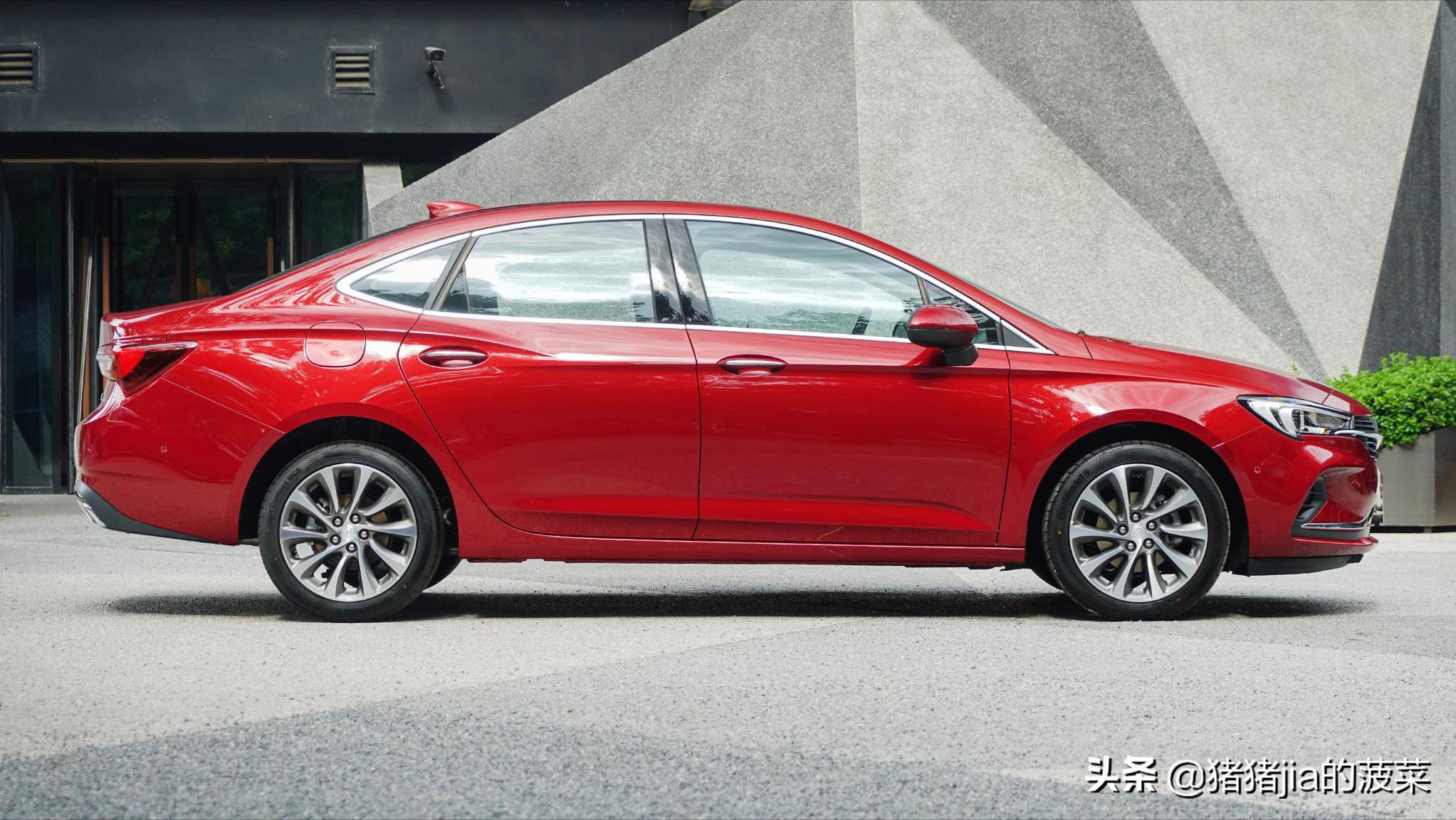 别克英朗与威朗对比,别克英朗和别克威朗哪个性价比高