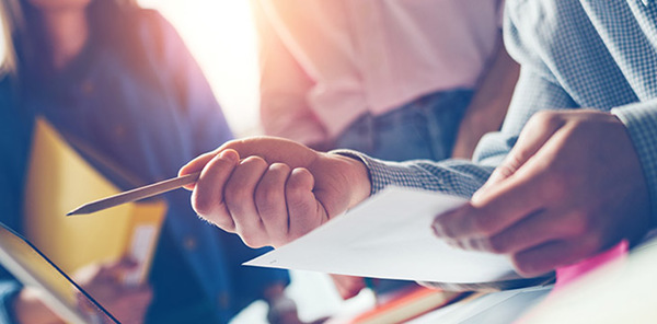 没有办学资质开培训班是诈骗吗,没有直营店直接加盟有什么后果