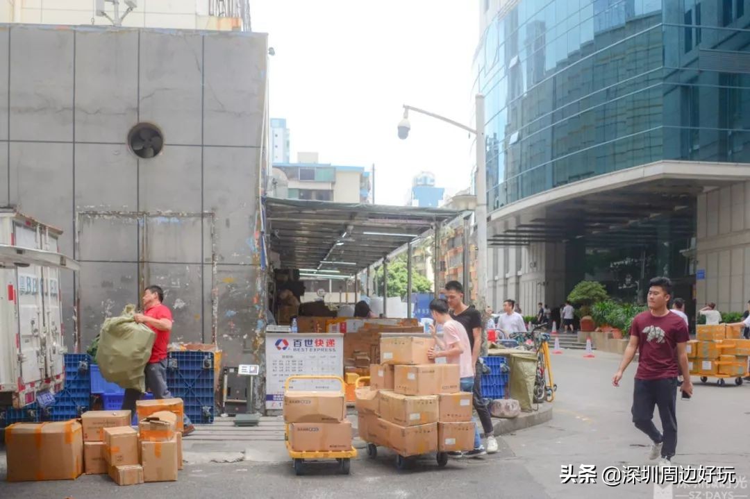 再见了运动男孩,再见了相互嫌弃的老同学