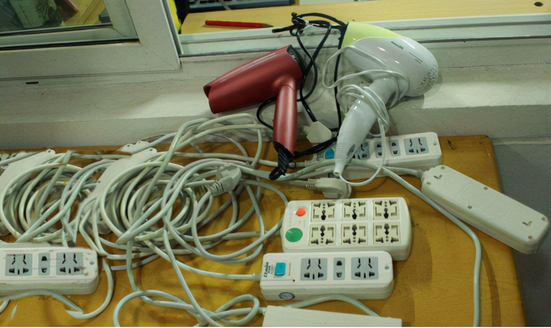 大学宿舍有违规用品是违纪行为吗,大学寝室违规物品有哪些