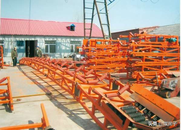 煤矿掘进工作面皮带视频,煤矿井下掘进施工工艺