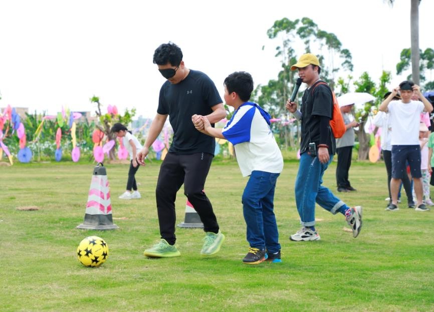 罕步教育2021年虎英小学203班亲子春游活动｜阳光行快乐游