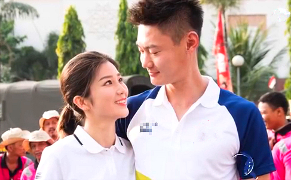 女方指甲折断，男方蛋蛋抓伤，张漠寒张培萌互指家暴，细节揪心