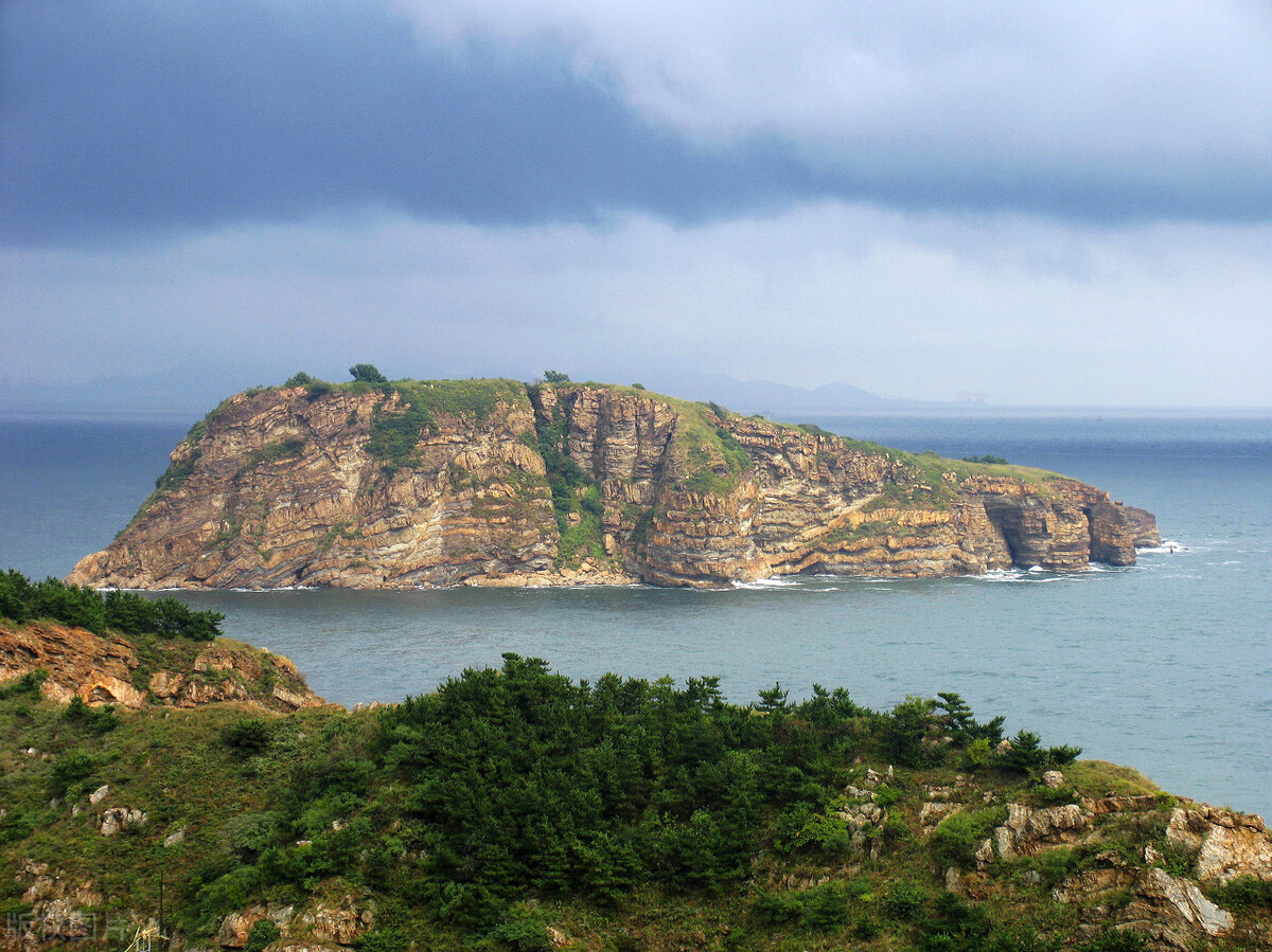 夏天在海边玩耍最爽,夏日海边玩耍