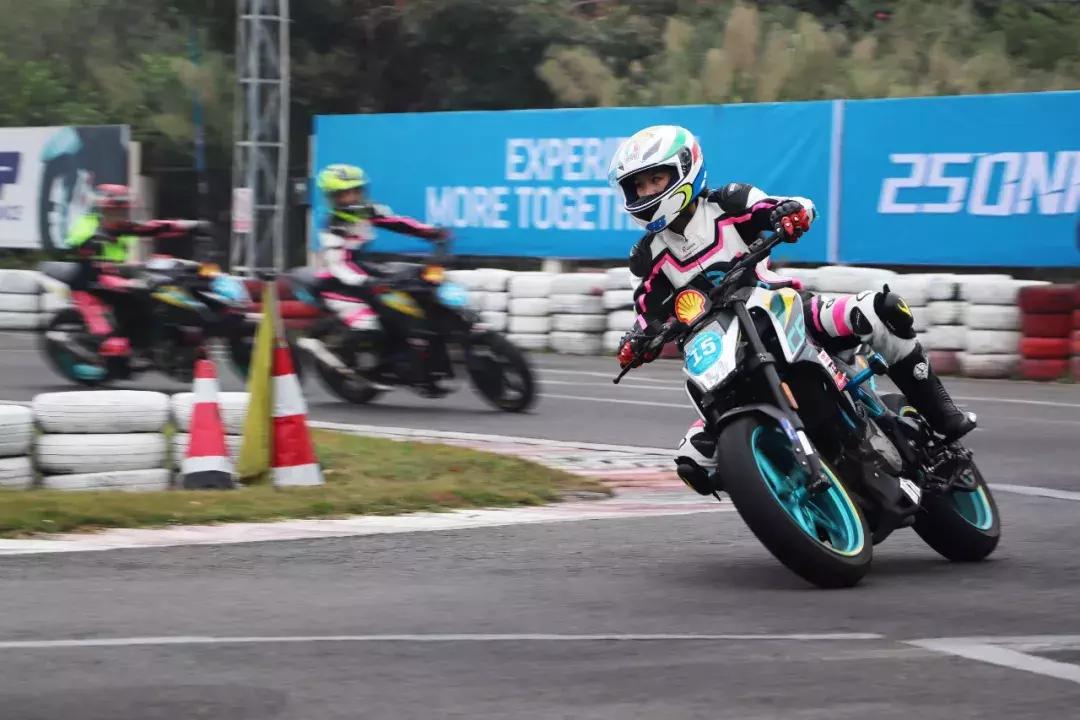 你与冠军的差距,你和奥运冠军之间的差距