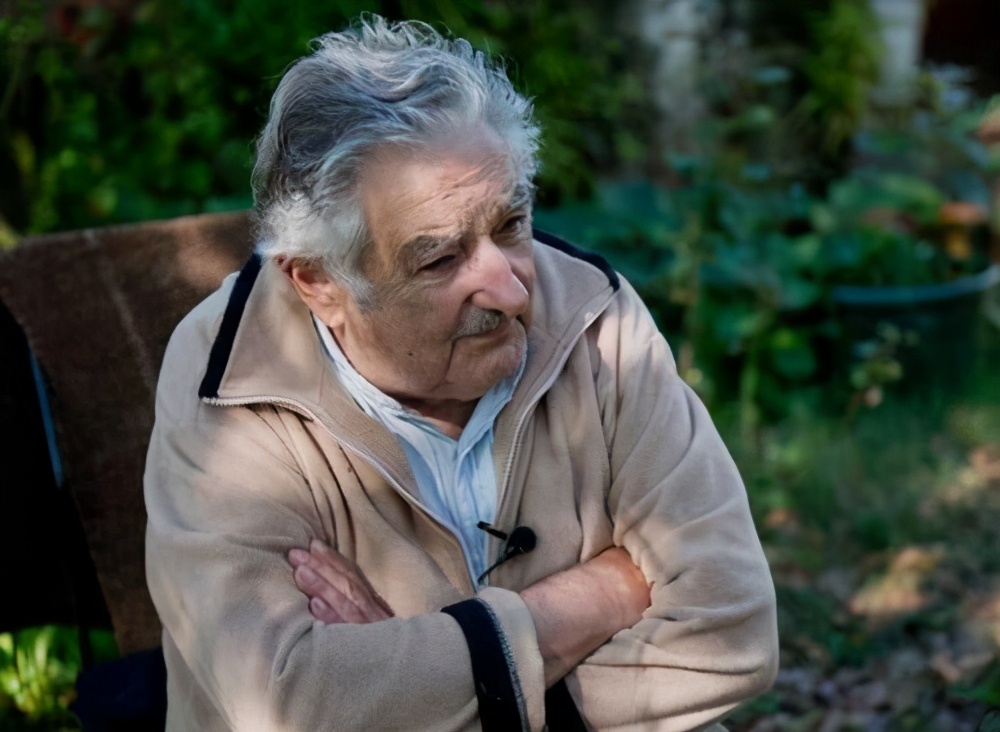 世界上最穷的总统是谁,最穷总统的现状