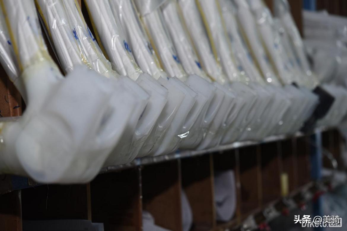 碳纤维车架快客,顶级碳纤维车架制造