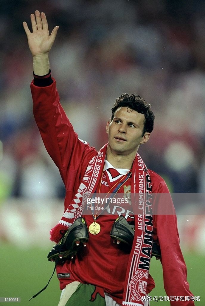 锐步历年足球鞋,历年锐步足球鞋