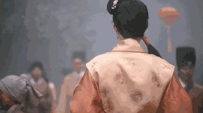 红楼梦的奢华与悲剧 (红楼梦是一部辛酸史)