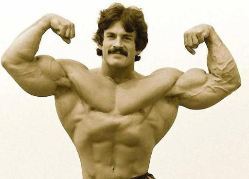 李铁评价极高的视频,李铁评价恒大国脚