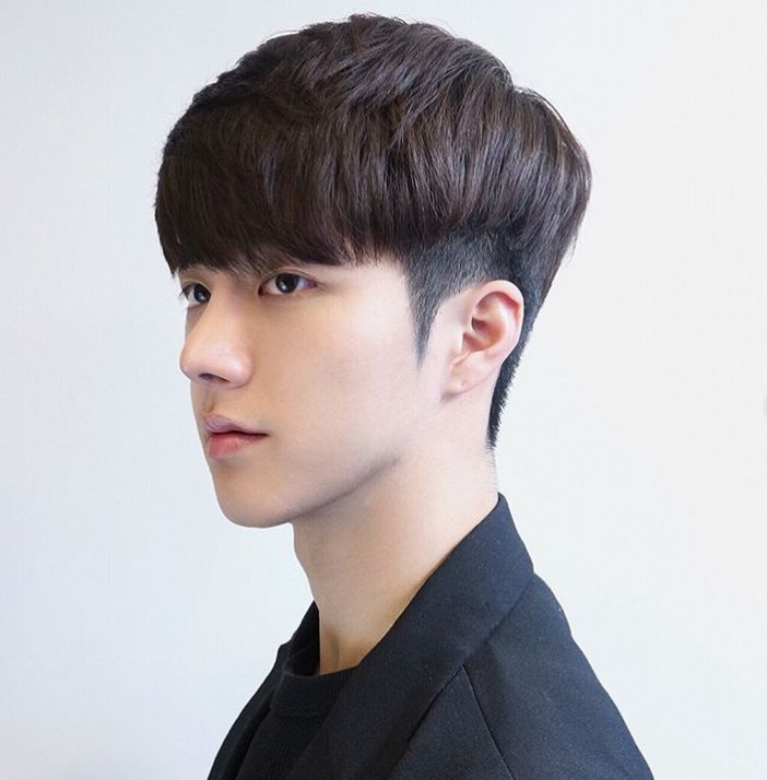 男生发际线高的刘海发型推荐,男生刘海少发际线高适合发型