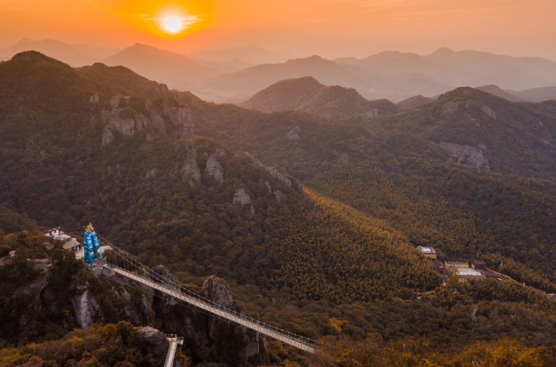 安徽玻璃桥旅游攻略,安徽周边大峡谷二日游最佳攻略