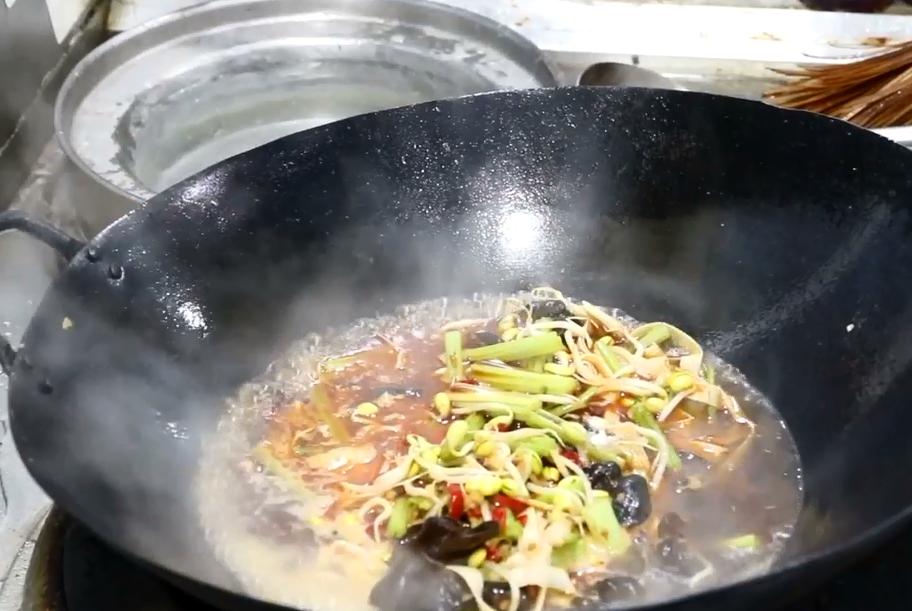 正宗四川烧烤鱼的做法窍门,烤活鱼的做法正宗做法