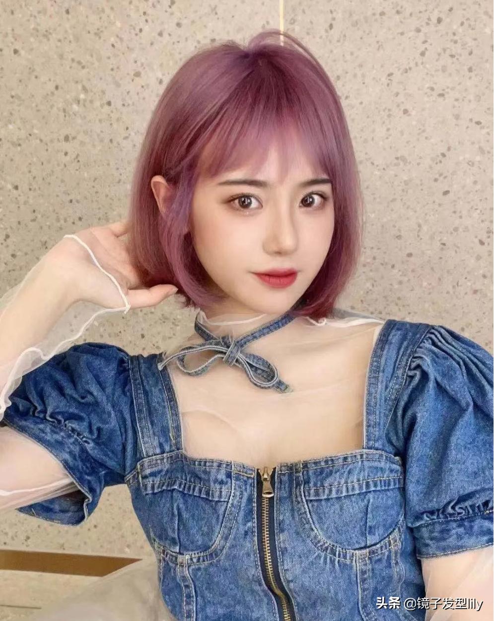 最流行的八款减龄瘦脸发型,40到50瘦脸人剪什么发型好看