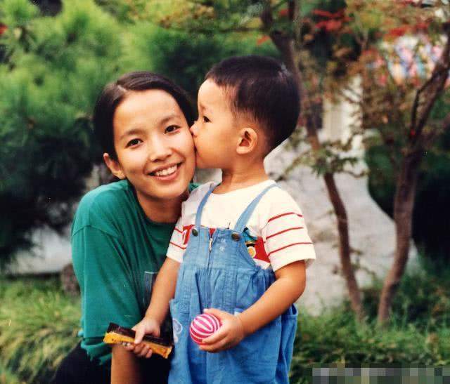 吕丽萍前夫是谁啊,吕丽萍前夫是哪位