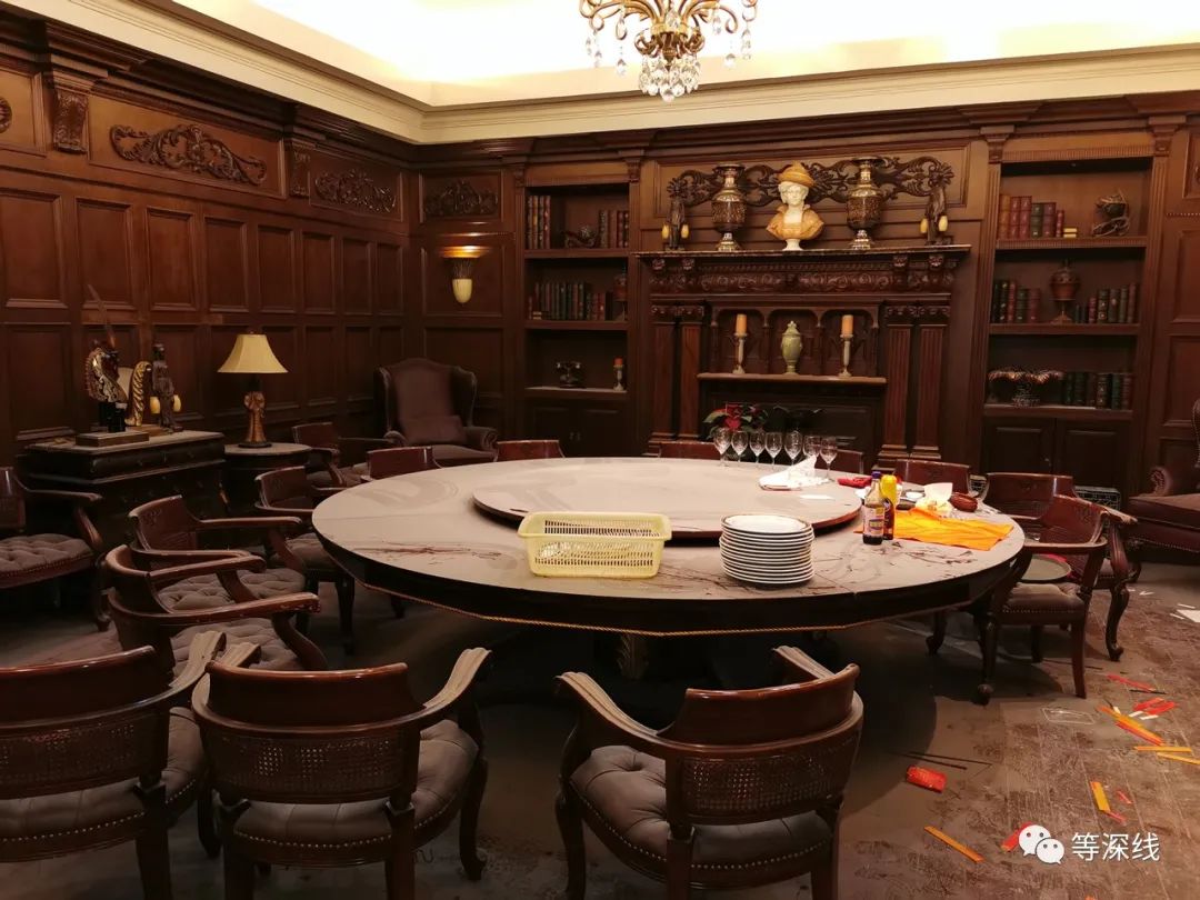 等深线｜沈国军的新猎物：上海南京路上的产权杀伐｜上海滩夺地风云②