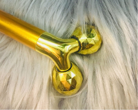 黄金微针滚轮的功效和副作用,滚轮仪和黄金棒有用吗