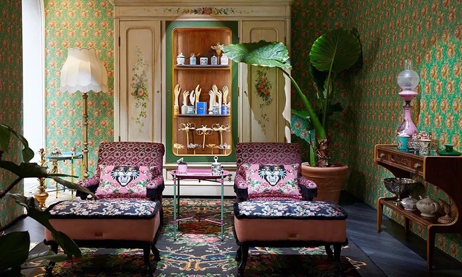 30万的屏风,86万的桌子,当Gucci、爱马仕、LV卖起了家居