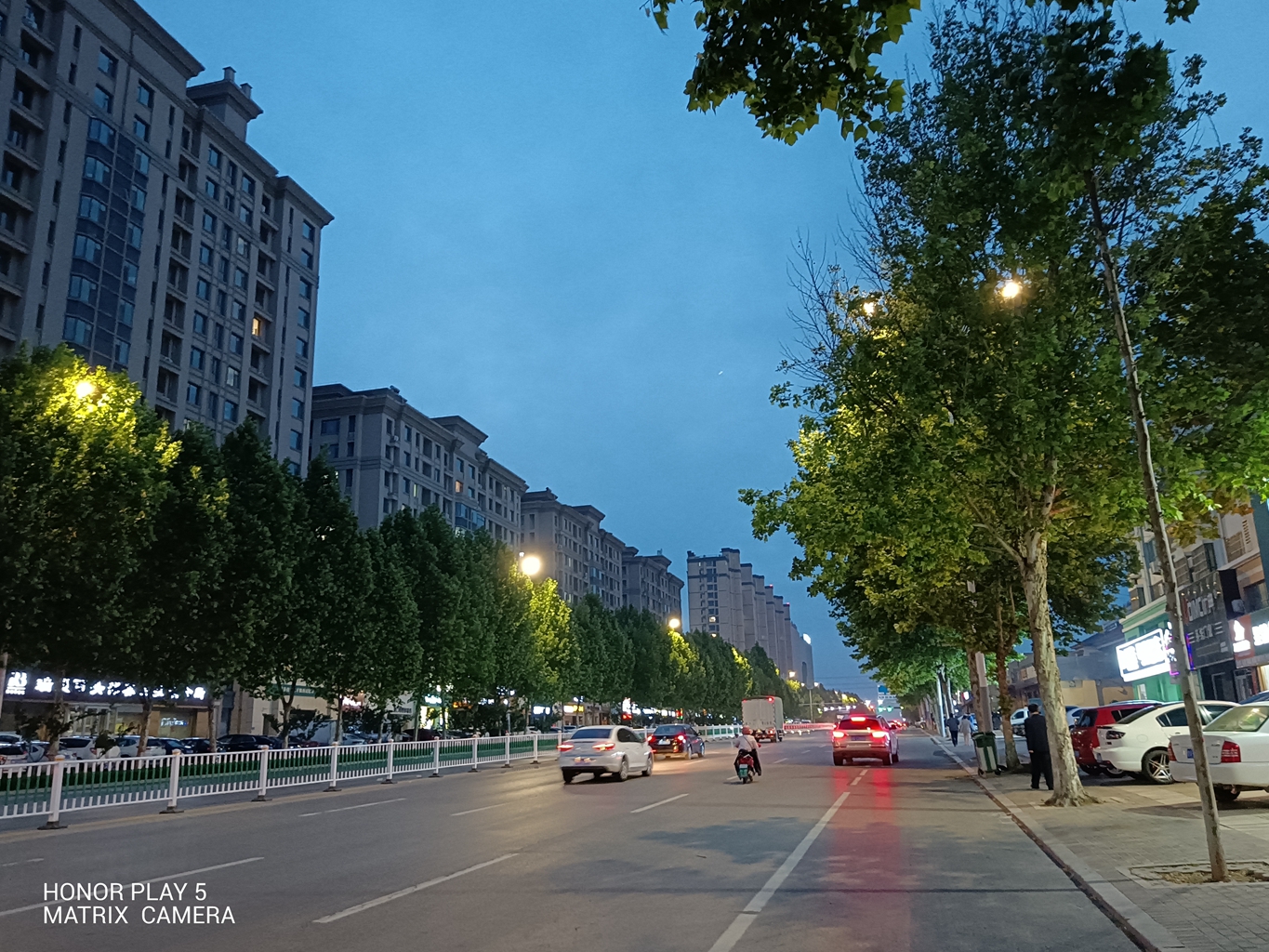 66w快充体验,荣耀66w车载快充超薄测试