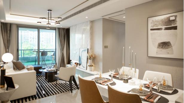 打破断供引爆区域蝶变，板块核心带泳池的公园住区即将开场