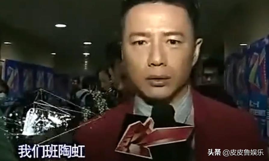 漂亮妻子被前男友表白,漂亮老婆被老公搭讪