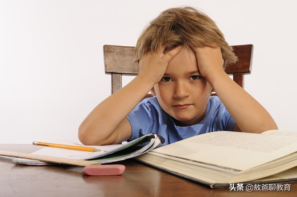 孩子一考试就紧张该怎么开导他,孩子考试害怕紧张该如何教育