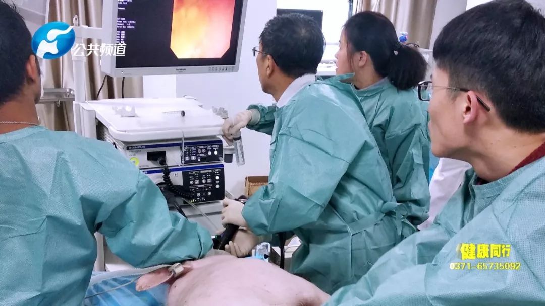 郑大一附院消化病院院长刘冰熔和他的NOTES技术：为国争光何惧苦累！