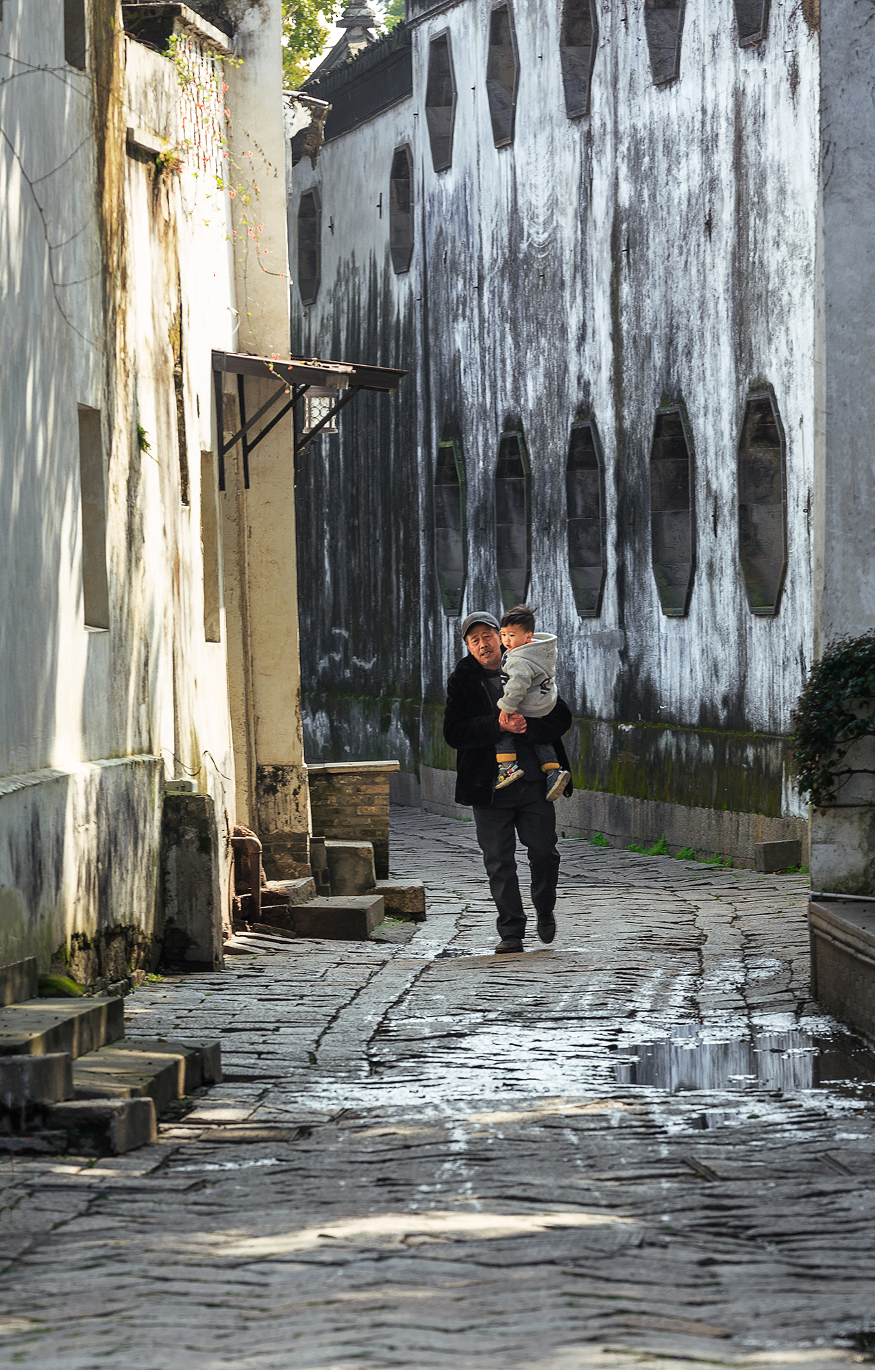 愿为人间客，世世在江南，不如来同里