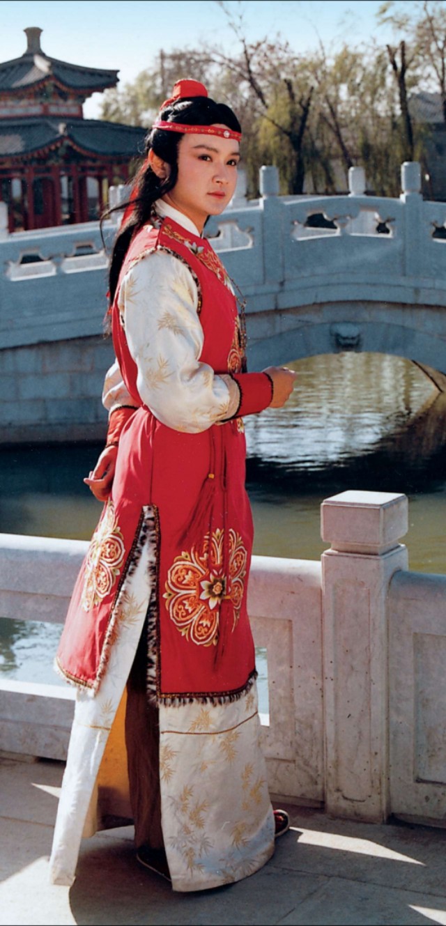 红楼梦中贾宝玉是什么样的人物,红楼梦第五回贾宝玉太虚幻境概括