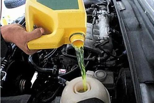 车上各种油液多久换一次雪佛兰,车上各种油液更换