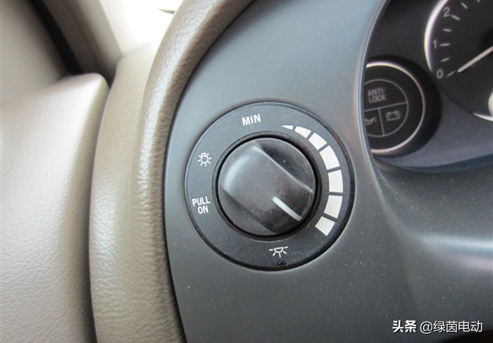 心中的神车,无法超越的经典别克君威