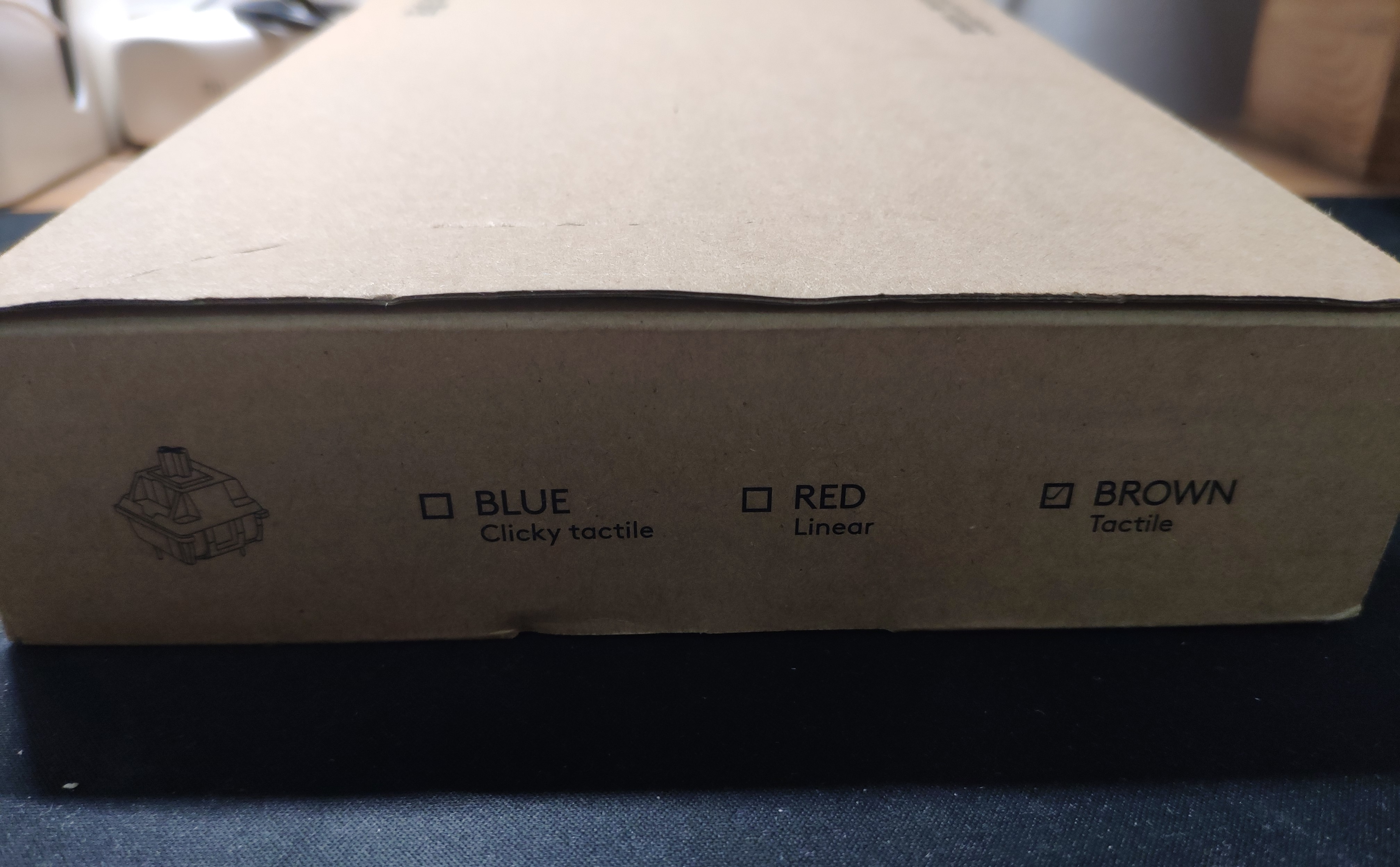 罗技k845键盘怎么调音量,闲鱼上的罗技键盘k845为什么便宜